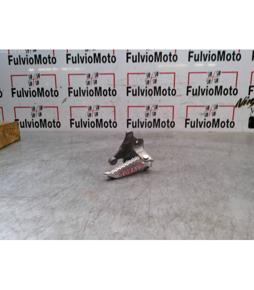 Cale-pieds Arrière Droit YAMAHA X-MAX 125 - 2020
