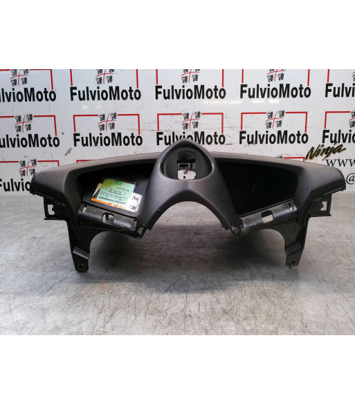 Entourage de tableau de bord YAMAHA n-max 125 - 2020 Entourage de tableau de bord YAMAHA n-max 125 - 2020