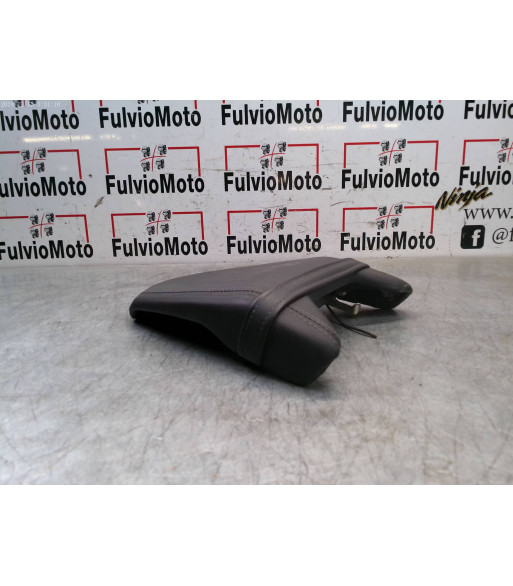 Capot de selle HONDA CB 650 RA - 2022