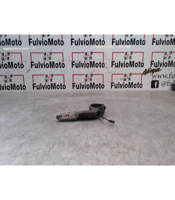 Clignotant Avant HONDA CB 650 RA - 2022