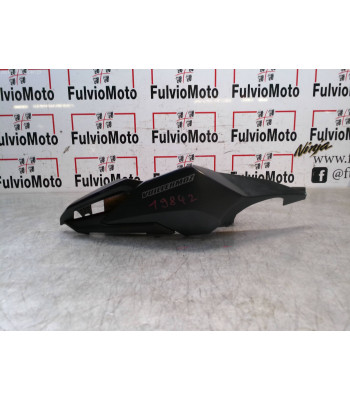 Flanc de selle Droit HONDA CB 650 RA - 2022