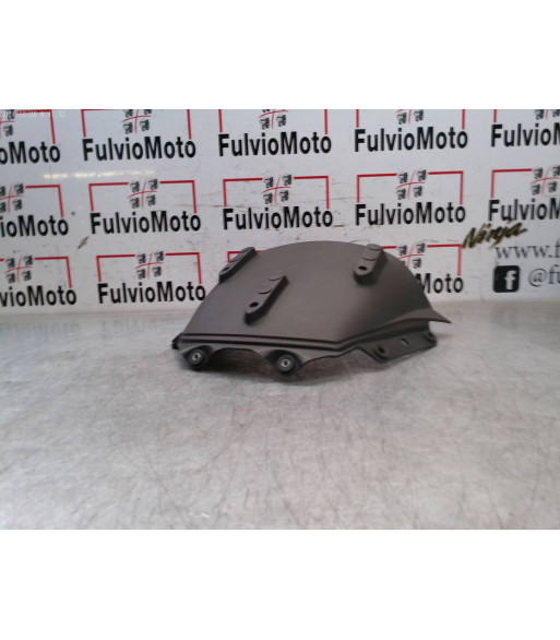 Support bulle PIAGGIO MP3 500 - 2014 Support bulle PIAGGIO MP3 500 - 2014