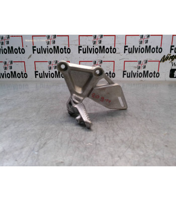 Platine repose pied Gauche HONDA CB 650 RA - 2023
