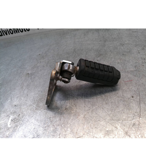Platine repose pied LOT Droit HONDA REBEL 125 - 1996