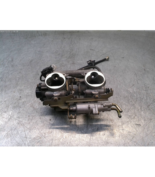 Corps injection YAMAHA TDM 900 - 2002