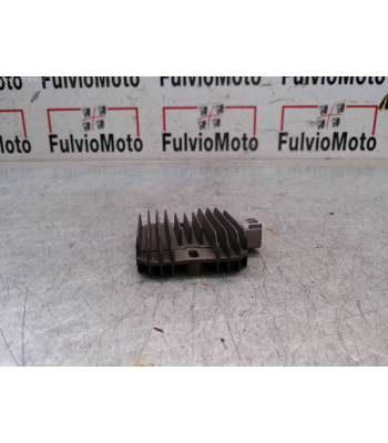 Régulateur SUZUKI BURGMAN 125 - 2011