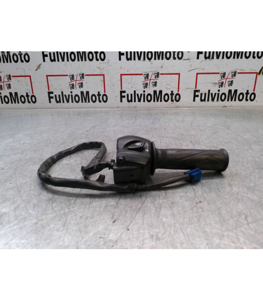 Commodo Droit YAMAHA FAZER 600 - 2008