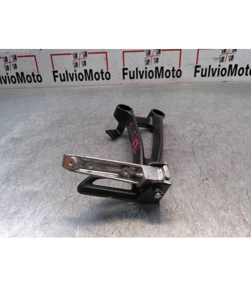 Platine repose pied Arrière Droit YAMAHA MT07 - 2017