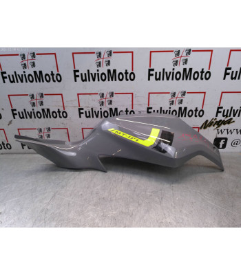Couvre réservoir Droit YAMAHA MT07 - 2017