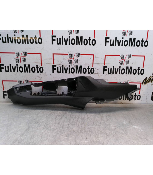 Flanc de selle Droit YAMAHA MT09 TRACER - 2022