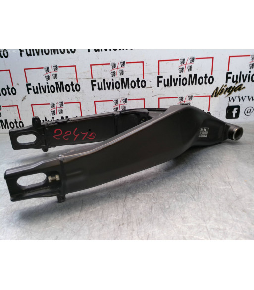 Bras oscillant YAMAHA MT09 TRACER - 2022 Bras oscillant YAMAHA MT09 TRACER - 2022