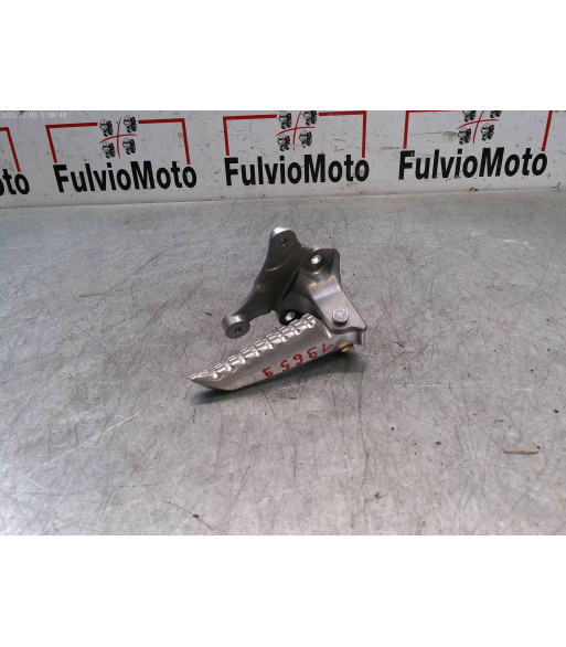 Cale-pieds Arrière Gauche YAMAHA X-MAX 125 - 2020
