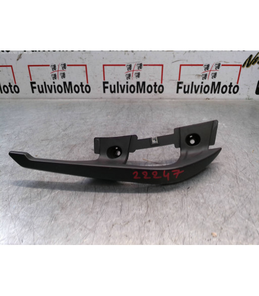 Barre maintien passager Droit YAMAHA X-MAX 125 - 2014
