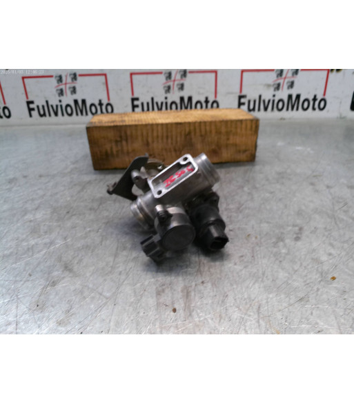 Pipe d'admission YAMAHA X-MAX 125 - 2010 Pipe d'admission YAMAHA X-MAX 125 - 2010