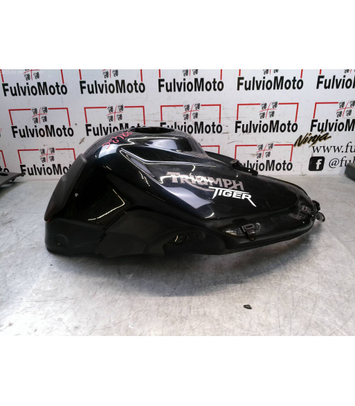 Réservoir TRIUMPH TIGER 800 - 2011 Réservoir TRIUMPH TIGER 800 - 2011