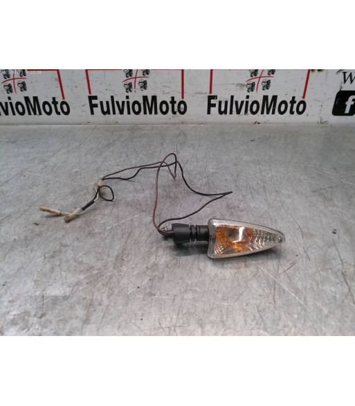 Clignotant TRIUMPH TIGER 800 - 2011 Clignotant TRIUMPH TIGER 800 - 2011