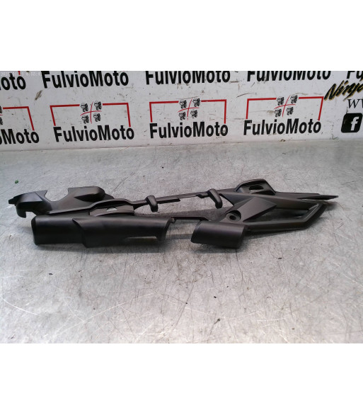 Flanc de carénage Droit TRIUMPH TIGER 800 - 2011