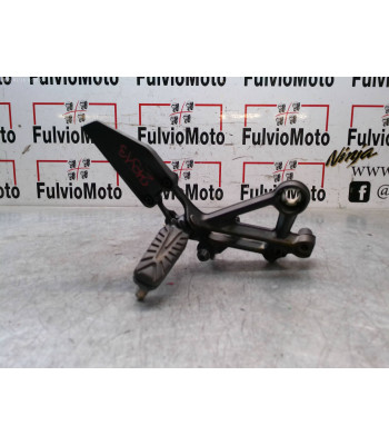 Platine repose pied Droit KTM DUKE 390 - 2024