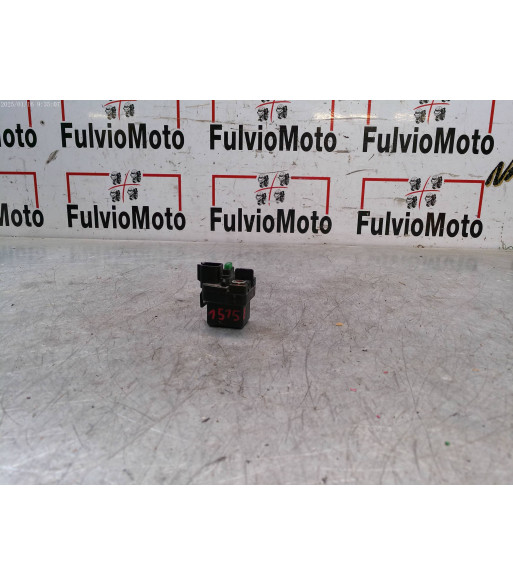 Relais de démarreur SUZUKI GSR 600 - 2006 Relais de démarreur SUZUKI GSR 600 - 2006