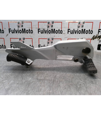 Platine repose pied Droit HONDA TRANSALP 650 - 2001