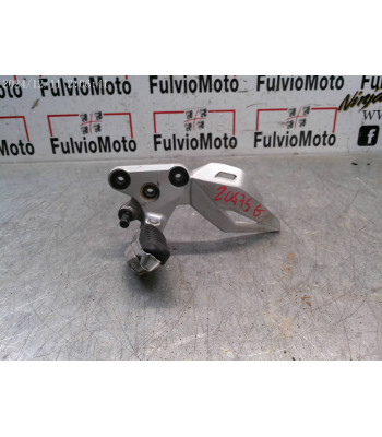 Platine repose pied Avant Gauche SUZUKI GSR 750 - 2011