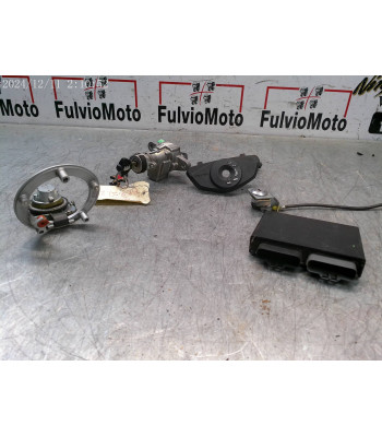 Kit serrure complet SUZUKI GSR 750 - 2011