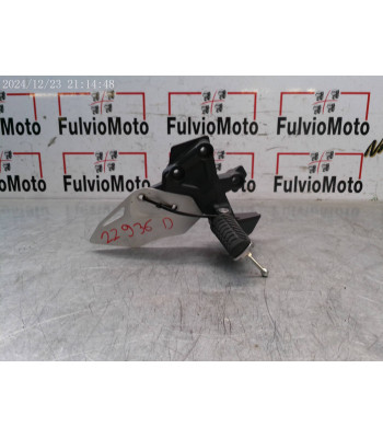 Platine repose pied Avant Droit KAWASAKI NINJA H2 SX 1000 - 2018