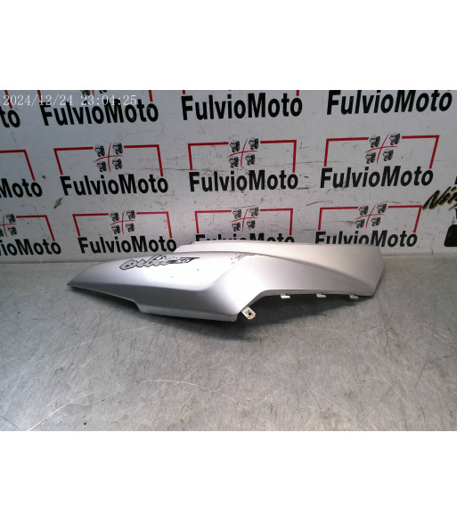 Flanc de selle Droit SYM ORBIT 50 - 2008