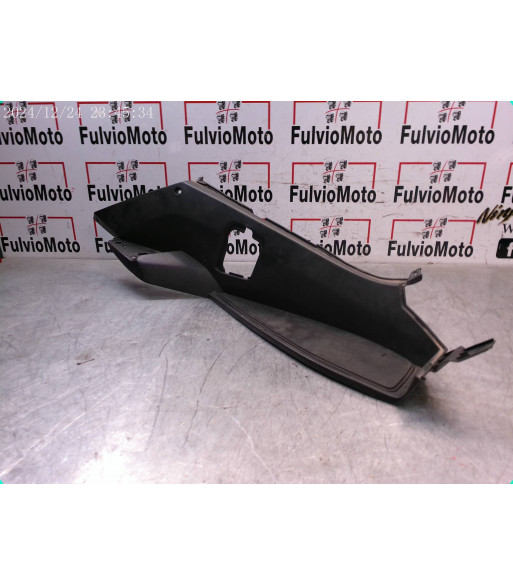 Marche-pied Droit PEUGEOT SATELIS 125 - 2007 Marche-pied Droit PEUGEOT SATELIS 125 - 2007