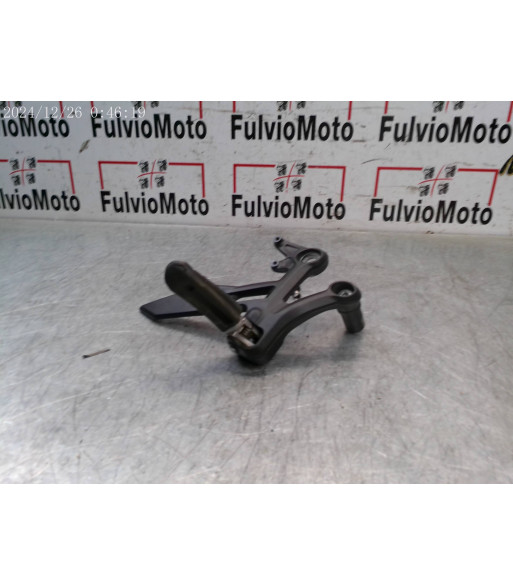 Platine repose pied Avant Droit KTM SUPER DUKE R 890 - 2024