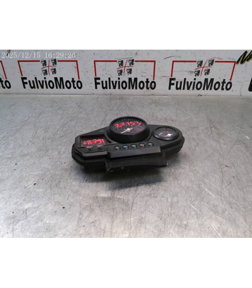 Compteur YAMAHA TDM 900 - 2002 Compteur YAMAHA TDM 900 - 2002