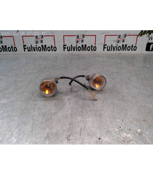 Clignotant LOT SYM mio 50 - 2008 Clignotant LOT SYM mio 50 - 2008