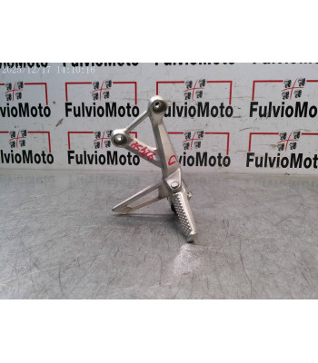 Platine repose pied Arrière Droit HONDA HORNET 750 - 2023