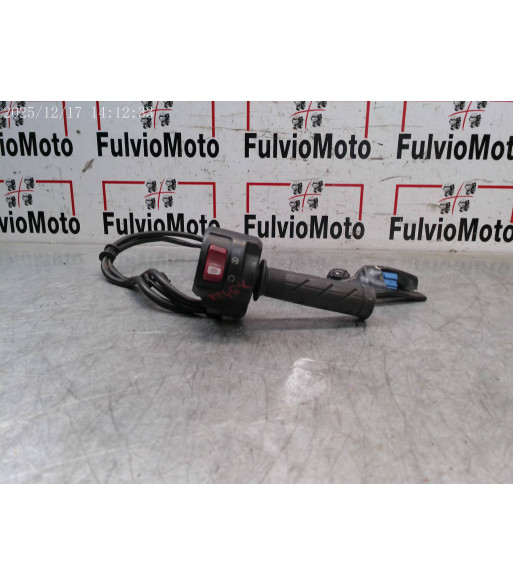 Commodo Droit HONDA HORNET 750 - 2023