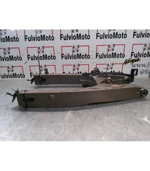 Bras oscillant HONDA CB 1000 - 2012