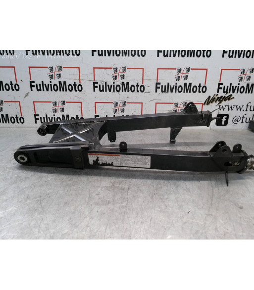 Bras oscillant SUZUKI MARAUDER 125 - 1999