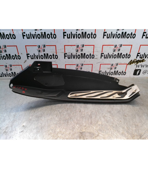 Marche-pied Droit PIAGGIO MP3 500 - 2018 Marche-pied Droit PIAGGIO MP3 500 - 2018