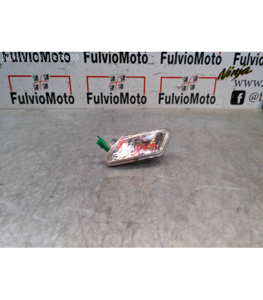 Clignotant Avant Droit YAMAHA X-MAX 125 - 2007