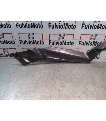Flanc de carénage YAMAHA X-MAX 125 - 2007