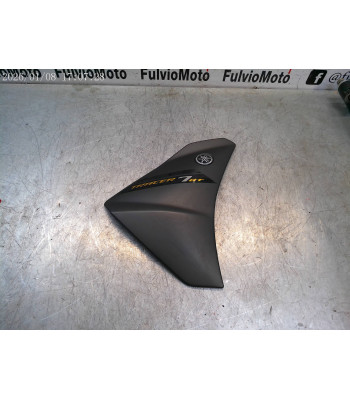 Flanc de carénage Gauche YAMAHA MT07 TRACER - 2024
