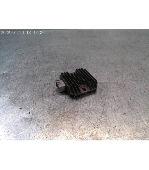 Régulateur Paire SUZUKI BURGMAN 125 - 2011