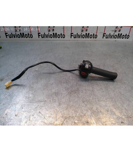 Commodo Droit YAMAHA BWS 125 - 2010