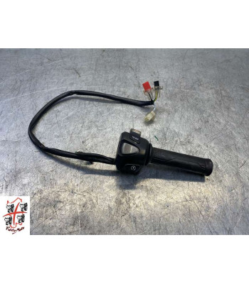 Commodo Droit HONDA FORZA 125 - 2015