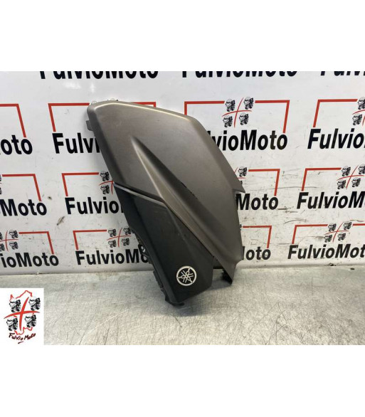 Flanc de carénage Droit YAMAHA n-max 125 - 2020