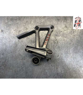 Platine repose pied Arrière Droit YAMAHA FAZER 600 - 2001