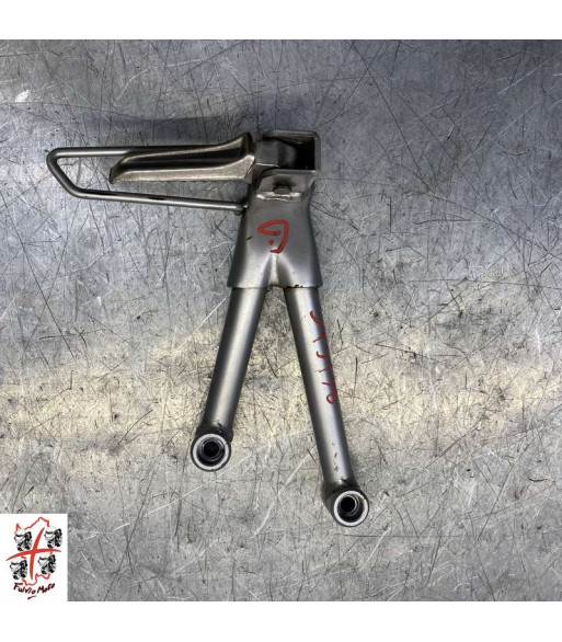 Platine repose pied Arrière Gauche SUZUKI BANDIT 650 - 2002