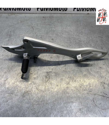 Platine repose pied Gauche SUZUKI GLADIUS 650 - 2011