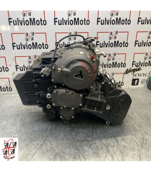 Moteur TRIUMPH STREET TRIPLE 660 - 2019