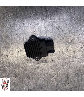 Régulateur HONDA VARADERO 1000 - 2001