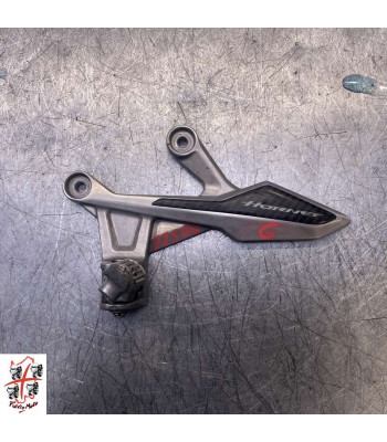 Platine repose pied Avant Gauche HONDA HORNET 750 - 2024